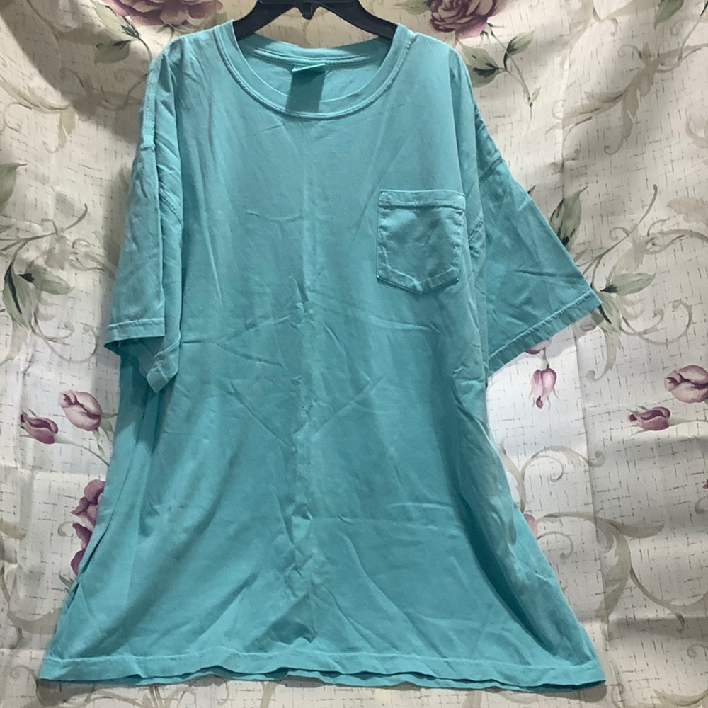 Comfort colors, man, shirt